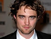 Robert Pattinson e plin de bani