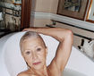 Helen Mirren - topless la 64 de ani