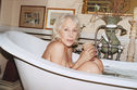 Articol Helen Mirren - topless la 64 de ani