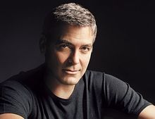 George Clooney se întoarce în 2004
