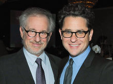 J.J. Abrams şi Steven Spielberg anunţă primii actori din viitorul film, Super 8
