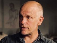 John Malkovich, un ticălos cu gura mare în Transformers 3