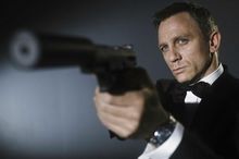 James Bond 23 va fi lansat în 2012