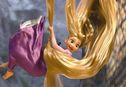 Articol Rapunzel o întrece pe Jolie, dar la mustaţă