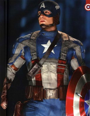 Imagine cu românul Sebastian Stan din Captain America