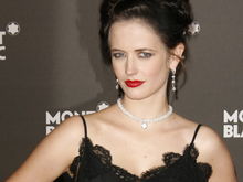 Eva Green, vrăjitoare în filmul lui Tim Burton