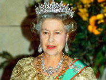 Regina Marii Britanii, emoţionată de Discursul Regelui