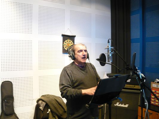  In timpul inregistrarilor la RIO dublat, Mihai Gruia Sandu. 