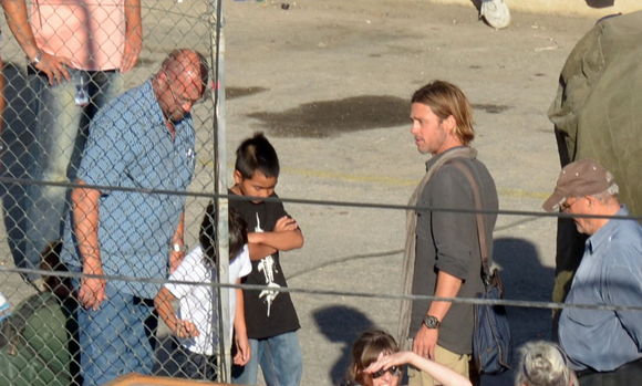 Brad Pitt, cu copiii pe platourile de filmare ale World War Z