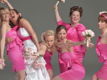 Bridesmaids întrece Sex and the City la încasări