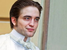 Robert Pattinson, cuceritor şi senzual în Bel Ami