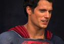 Articol Noul costum al lui Superman, nerecomandat minorilor?