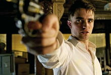 Robert Pattinson, miliardarul furios din Cosmopolis