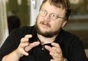 Articol Guillermo Del Toro oferă detalii despre Pacific Rim, SF-ul cu monştri-gigant