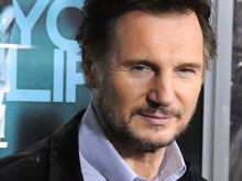 Liam Neeson îşi confirmă apariţia  în The Dark Knight Rises