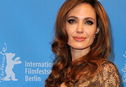 Articol Angelina Jolie ar putea face un film despre conflictul din Afganistan