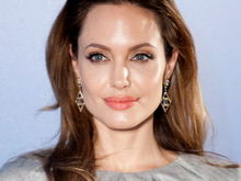 Angelina Jolie a primit ameninţări pentru In the Land of Blood and Honey
