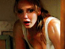 Primele imagini cu Jennifer Lawrence în House at the End of the Street