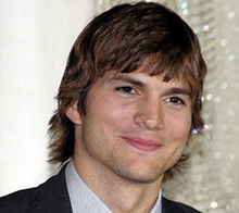 Ashton Kutcher îl va juca pe Steve Jobs
