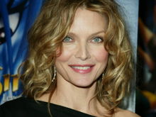 Michelle Pfeiffer devine o legendă a cinematografiei