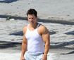 Dwayne Johnson şi Mark Wahlberg, adevărate pachete de muşchi în noul film al lui Michael Bay