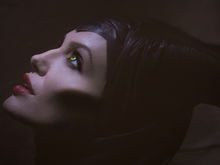 Angelina Jolie, în prima imagine din Maleficent