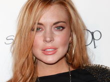 Lindsay Lohan a refuzat să îl sărute pe Charlie Sheen în Scary Movie 5. Află mai jos de ce