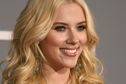 Articol Scarlett Johansson, supereroina lui Luc Besson