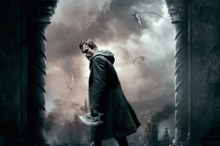 Poster captivant pentru I, Frankenstein, filmul cu Aaron Eckhart