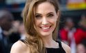 Articol Angelina Jolie, la 38 de ani