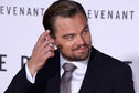 Articol Un grup de cineaşti din Rusia îi asigură "Oscarul" lui DiCaprio