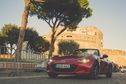 Articol Jurnal de festival. Drive-In Cinema la Roma, cu 100 de mașini Mazda MX-5