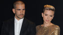 Articol Scarlett Johansson s-a despărţit de Romain Dauriac