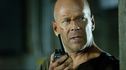 Articol Bruce Willis este gata de filmările pentru Die Hard 6 – nu şi pentru cascadorii