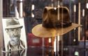 Articol Pălăria originală din Indiana Jones s-a vândut cu o sumă record