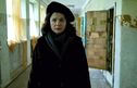 Articol Emily Watson, miniseria HBO Cernobîl: „ joc un personaj care spune adevărul atunci când e interzis să faci asta”