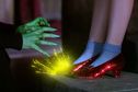 Articol Puneți-vă pantofii roșii fermecați, se face un nou Vrăjitorul din Oz!