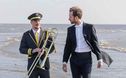 Articol Fanfara: suntem cu toţii păpuşi în mâinile destinului