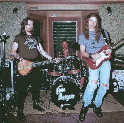 Steve Buscemi, Brendan Fraser, Adam Sandler în Airheads