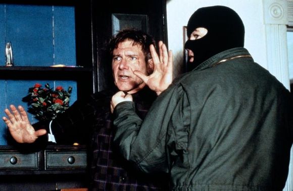 Harrison Ford în The Devil's Own