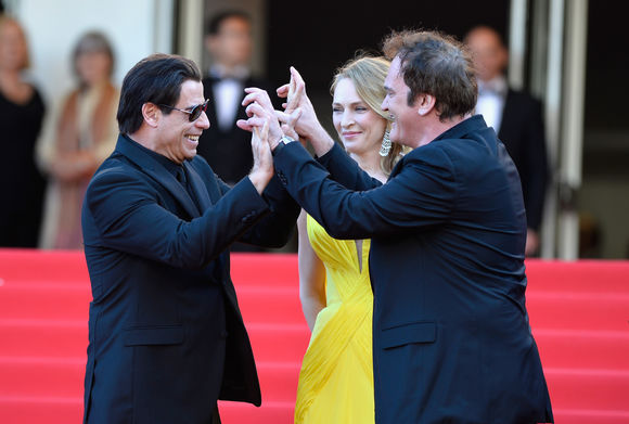 John Travolta, Uma Thurman, Quentin Tarantino în Pulp Fiction