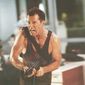 Bruce Willis în Die Hard - poza 155