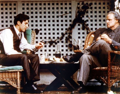 Al Pacino, Marlon Brando în The Godfather
