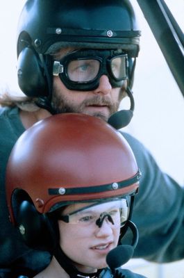 Jeff Daniels, Anna Paquin în Fly Away Home