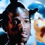 Imagine din galeria filmului Don't Be a Menace to South Central While Drinking Your Juice in the Hood