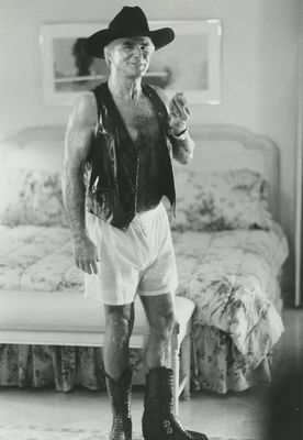 Burt Reynolds în Striptease