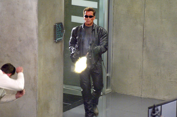 Arnold Schwarzenegger în Terminator 3: Rise of the Machines