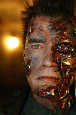 Arnold Schwarzenegger în Terminator 3: Rise of the Machines