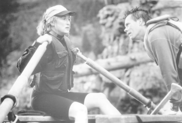Meryl Streep, Kevin Bacon în The River Wild
