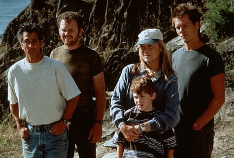 David Strathairn, John C. Reilly, Meryl Streep, Joseph Mazzello, Kevin Bacon în The River Wild